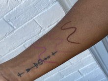 Load image into Gallery viewer, The One Lip Liner