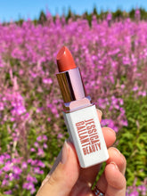 Load image into Gallery viewer, Mom's Favourite Lipstick